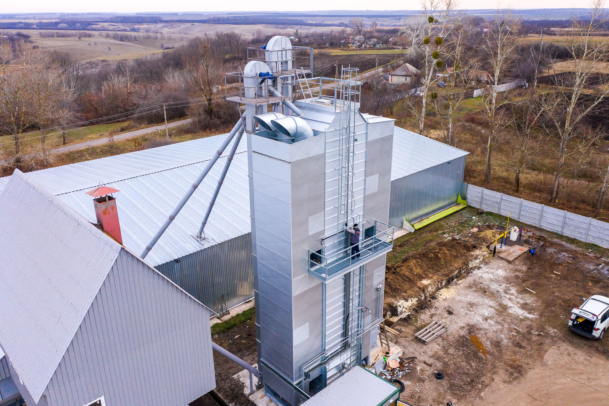 Electrical installation of a grain dryer