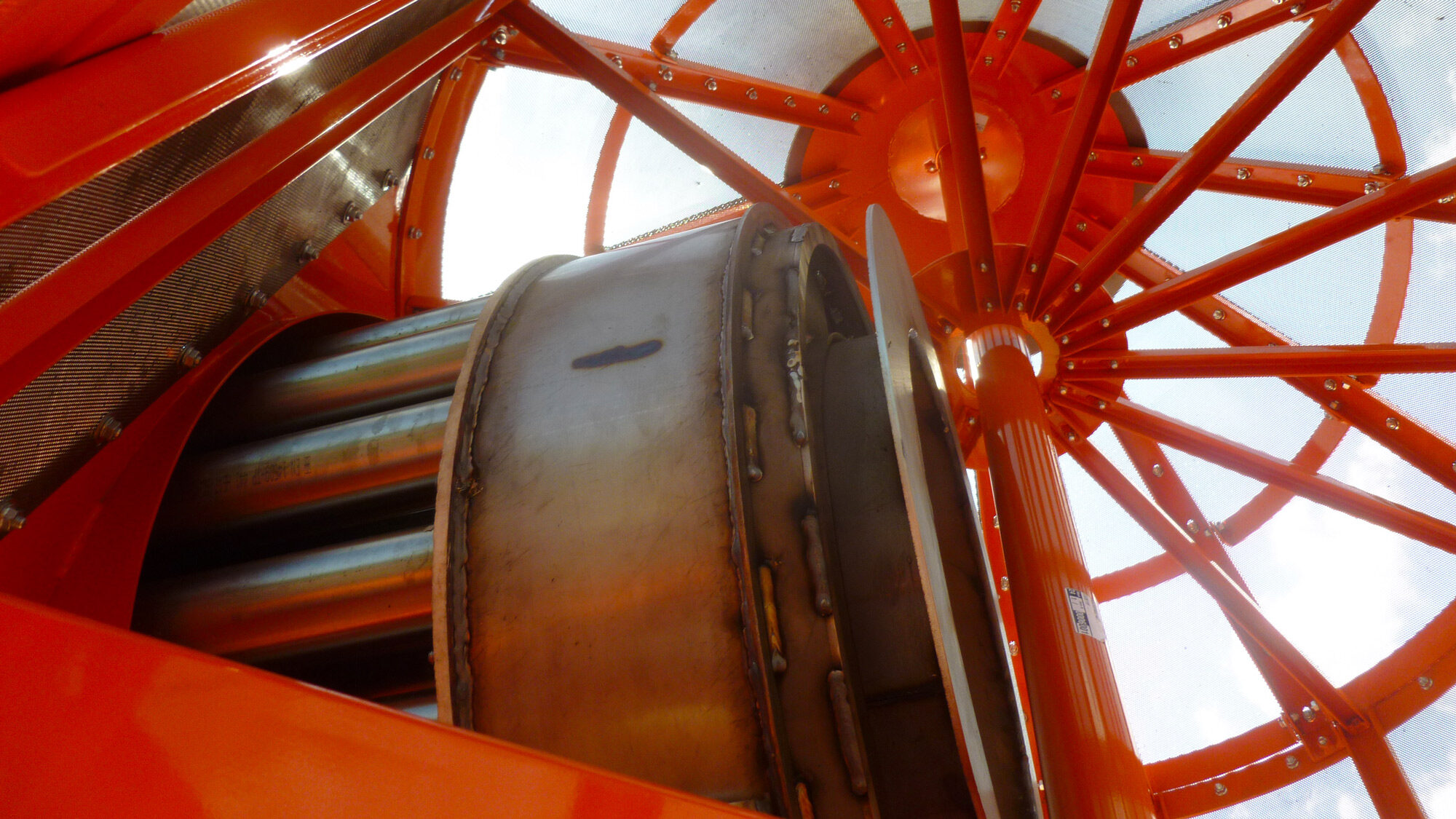 Removable heat exchanger of an Agrex grain dryer