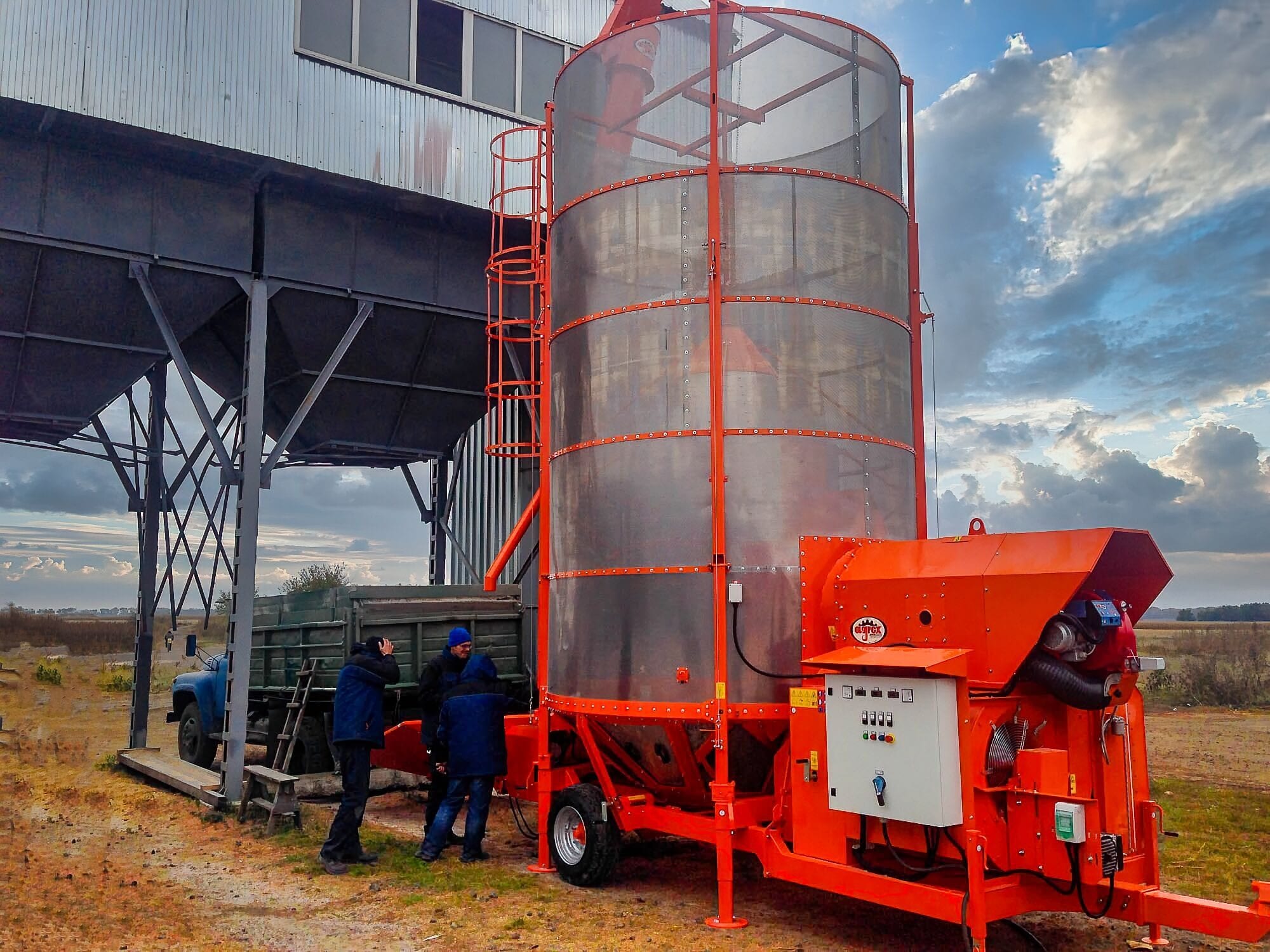 Agrex grain dryer for sorghum