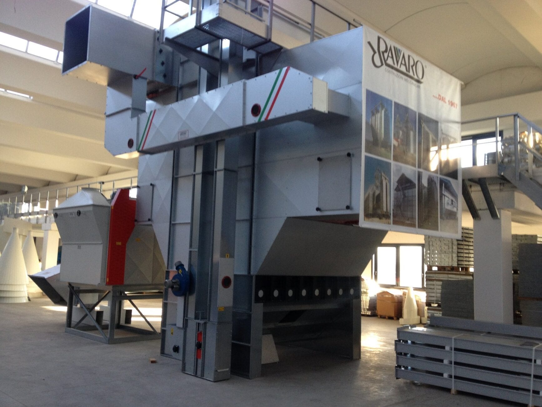 Ravaro batch grain dryer for sorghum