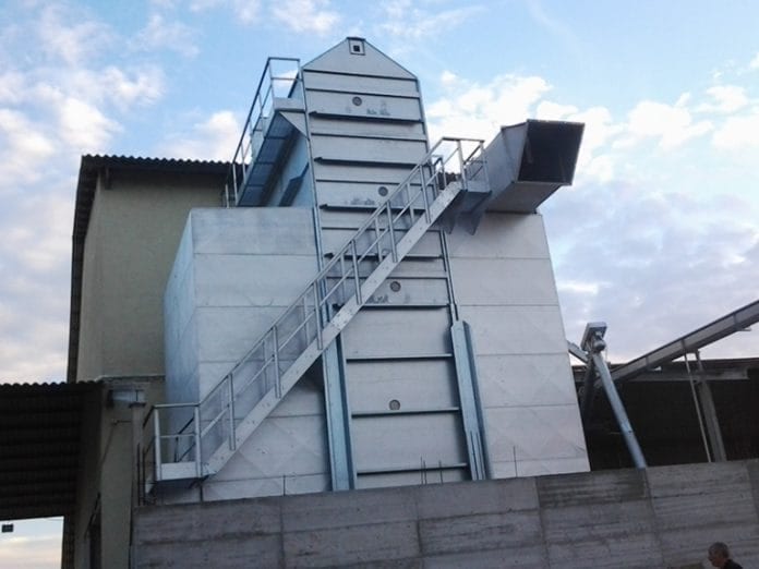 Batch paddy rice dryer
