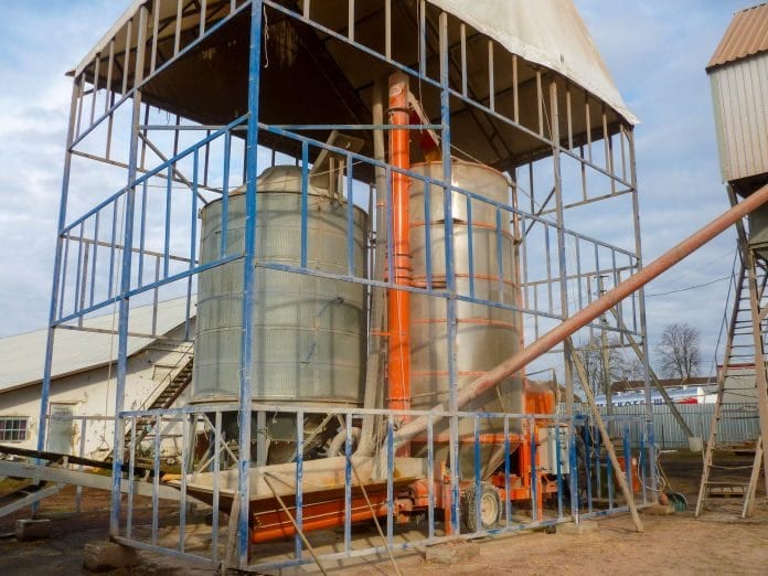 Agrex Grain Dryer with cooling silo
