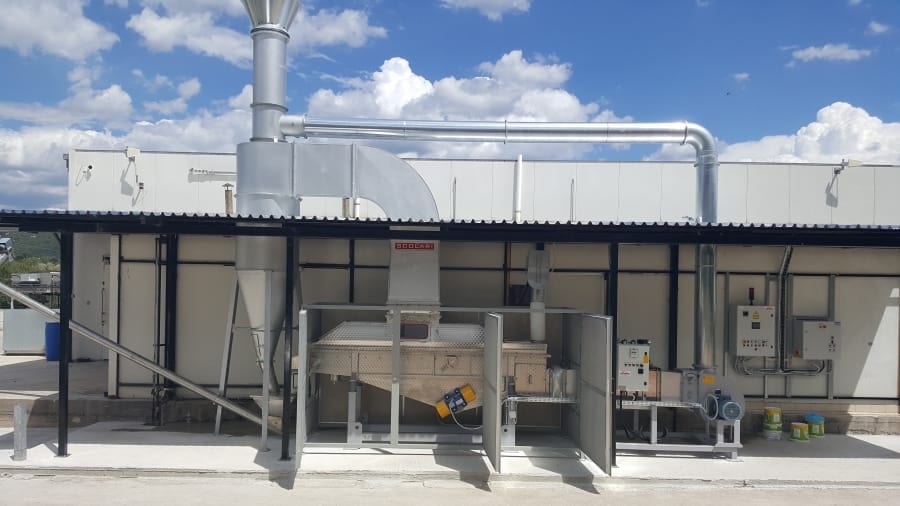 Industrial vibratory dryer