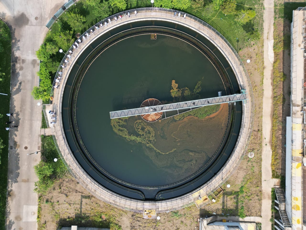 Sludge / silt