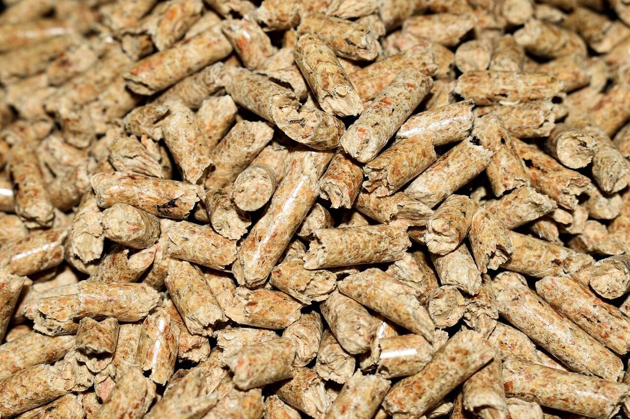 Wood pellets / granules